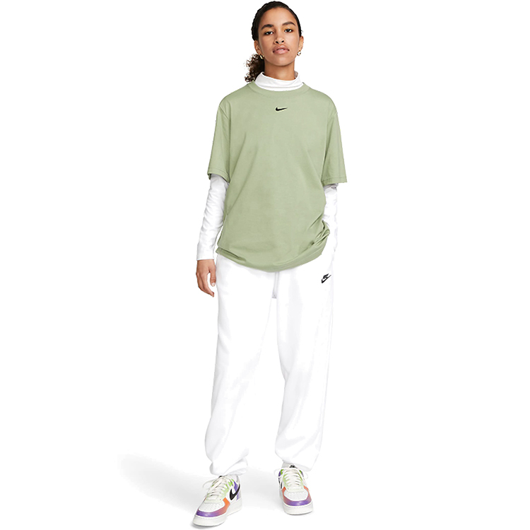 Tricou Nike W NSW TEE ESSNTL LBR L Verde Femei photo 3