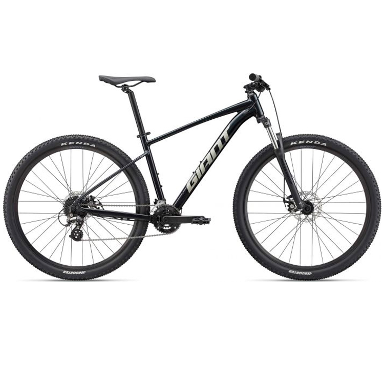Bicicleta de amatori Giant Talon 4 photo Bicicleta de amatori Giant Talon 4 photo