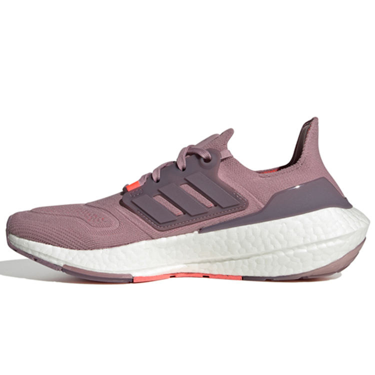 Кроссовки Adidas ULTRABOOST 22 W photo Кроссовки Adidas ULTRABOOST 22 W photo