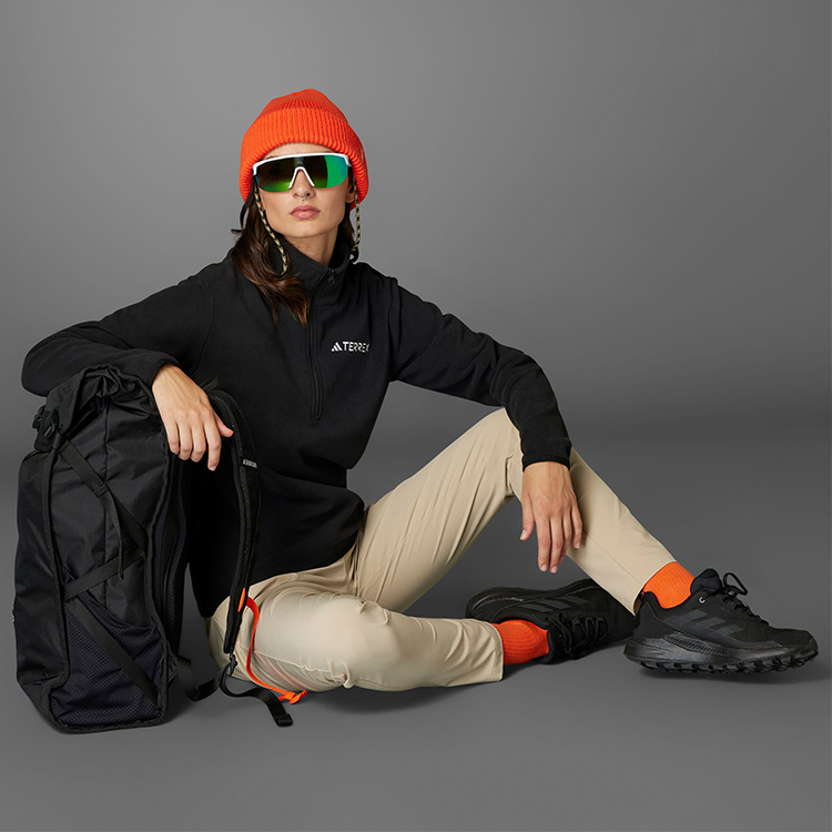 Jacheta Adidas W MT ESS HZ FL S Negru Femei photo 6