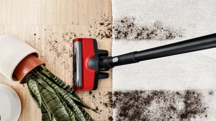 Вертикальный пылесос Bosch BCS8214ANM / Вт / Red photo 3