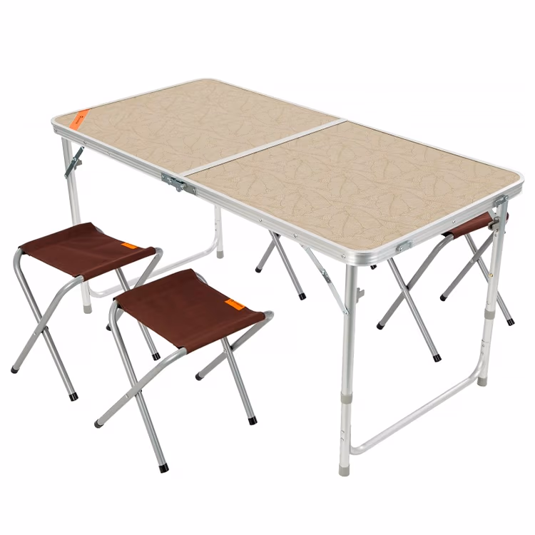 Набор мебели стол + 4 стула Outventure Table+4 stools set 
